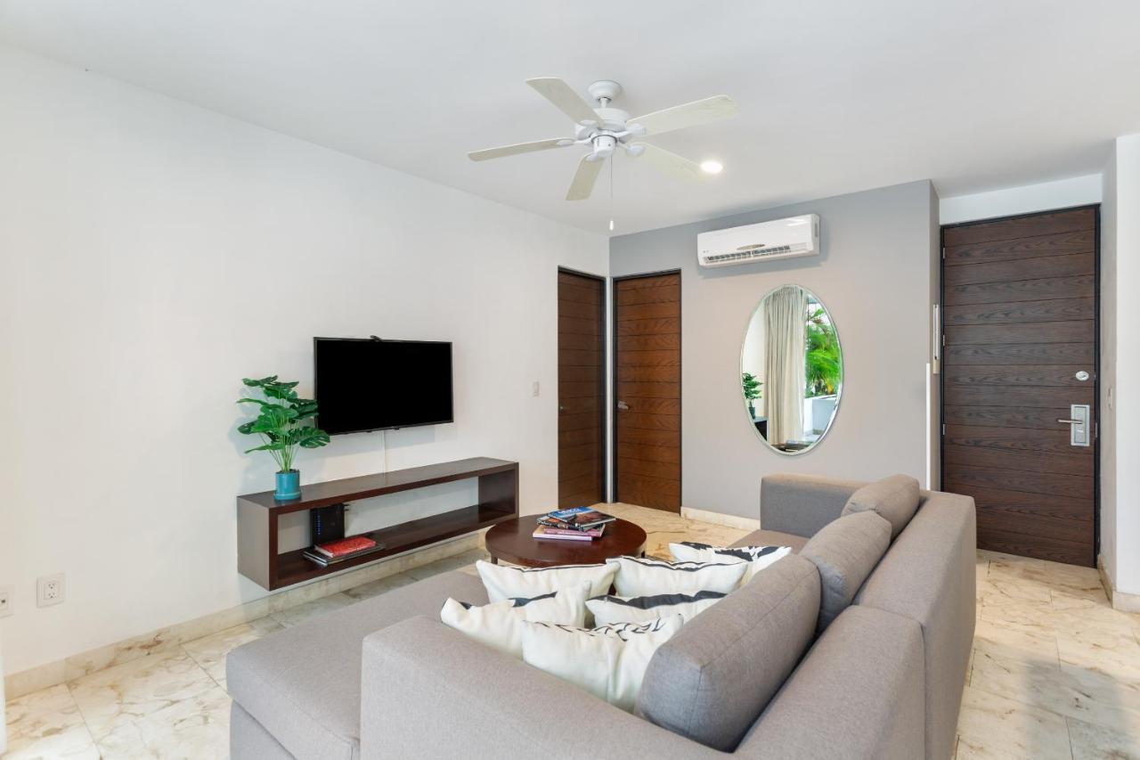 Anah Luxury Condos Плая дел Кармен Екстериор снимка